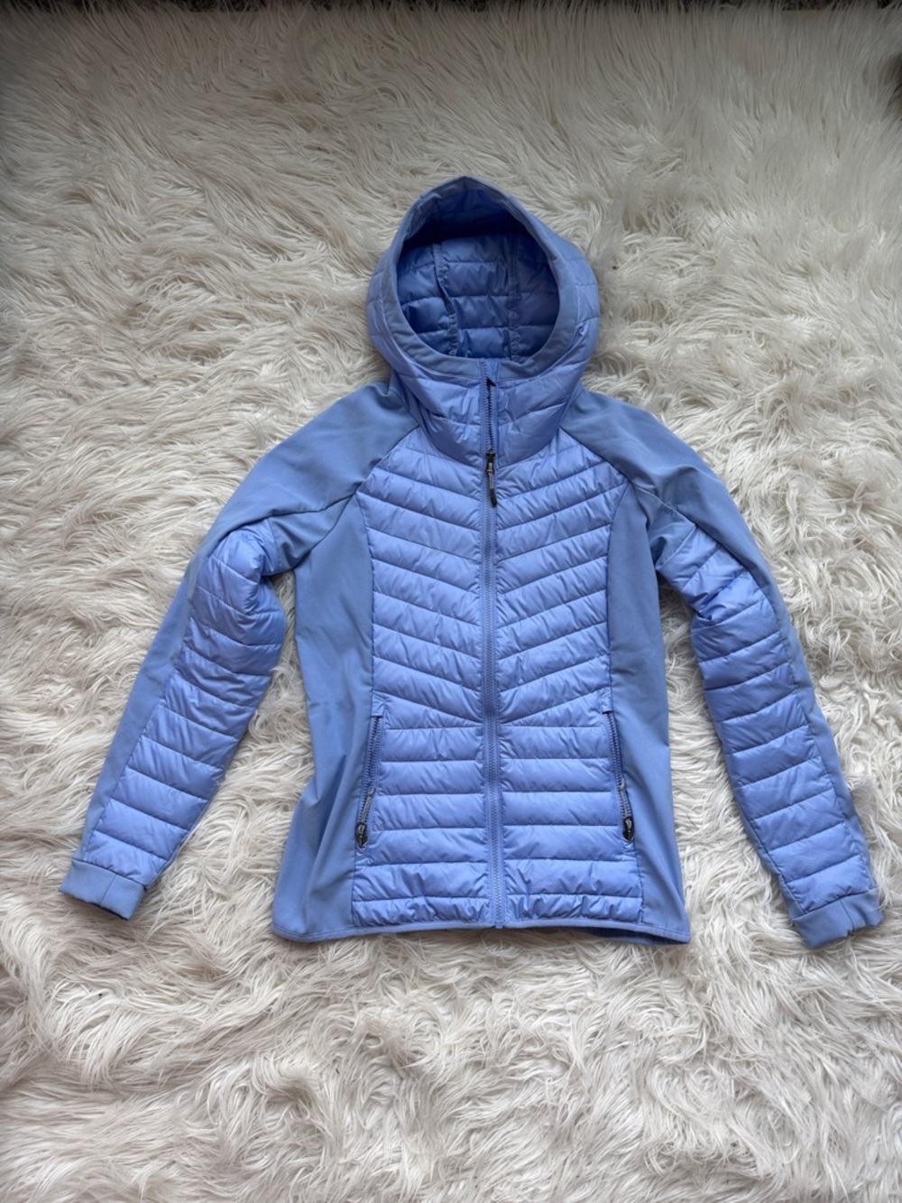 Columbia Light Blue Quilted Hooded Women's Puffer Jacket